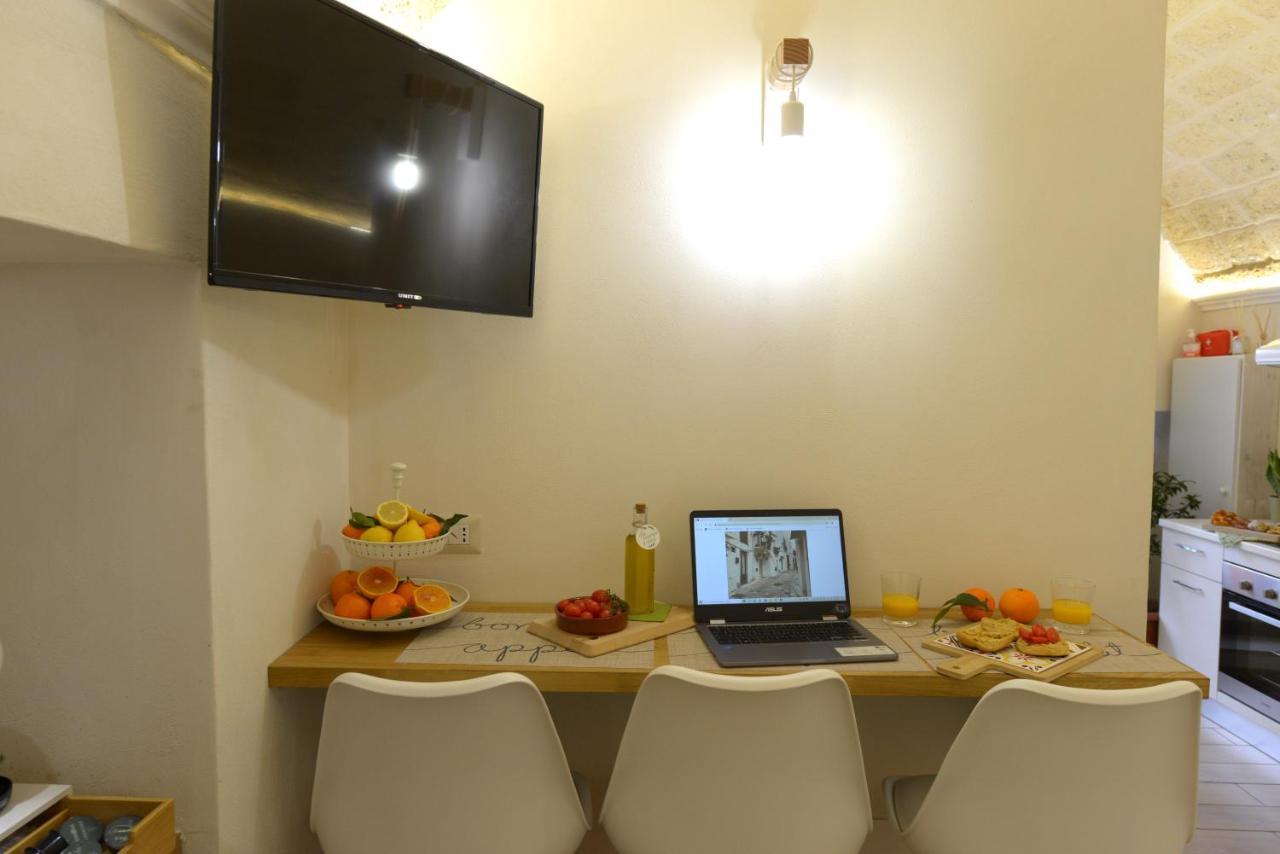 Castrum Casa Vacanza Месане Екстериор снимка
