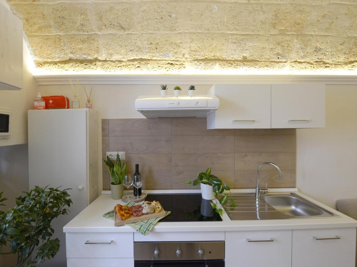 Castrum Casa Vacanza Месане Екстериор снимка